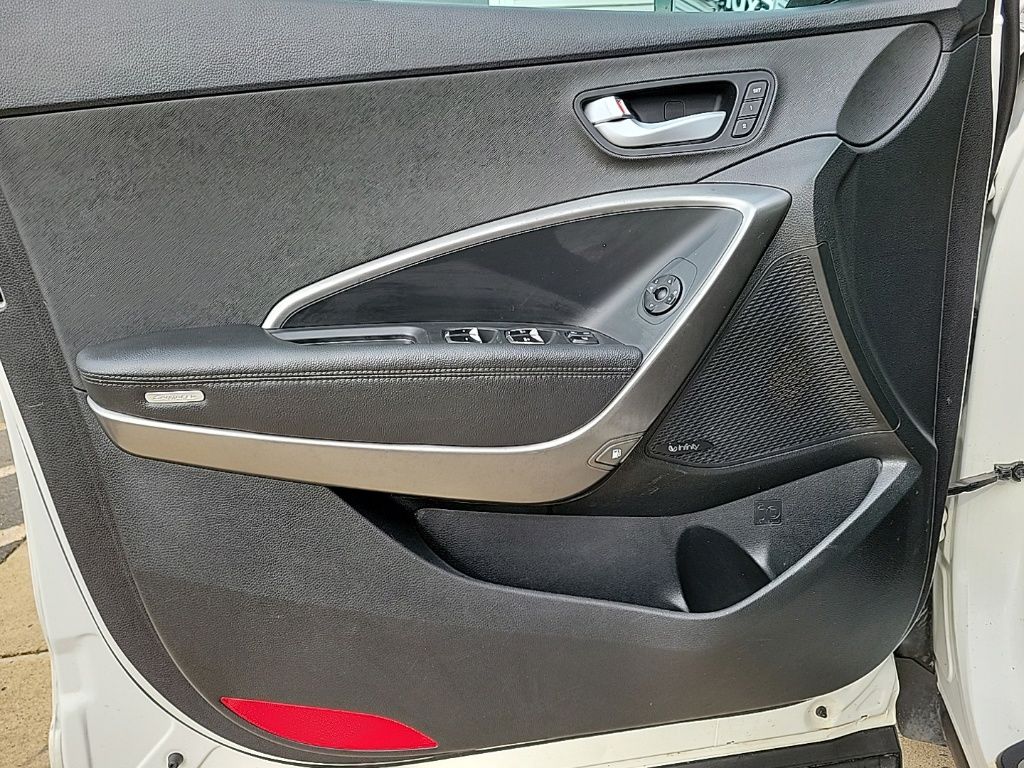 Thumbnail: 2018 Hyundai Santa Fe - 27