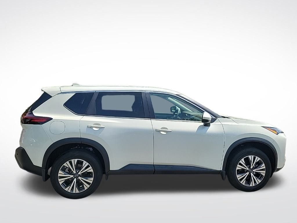 Thumbnail: 2022 Nissan Rogue - 6