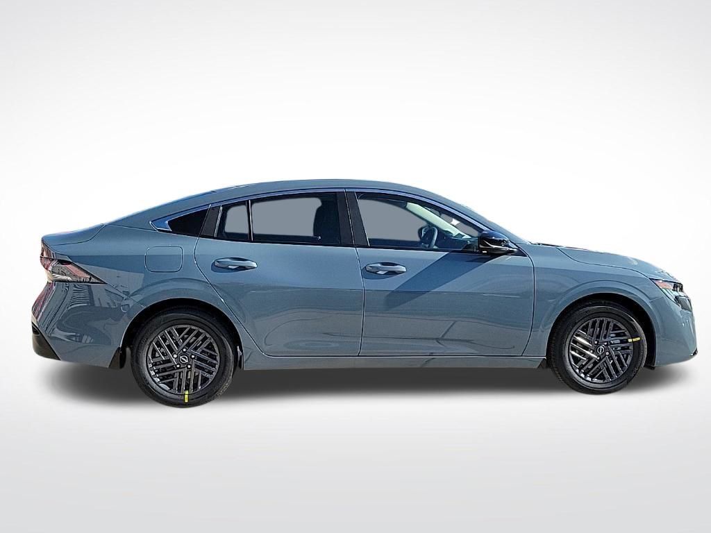 Thumbnail: 2026 Nissan Sentra - 5