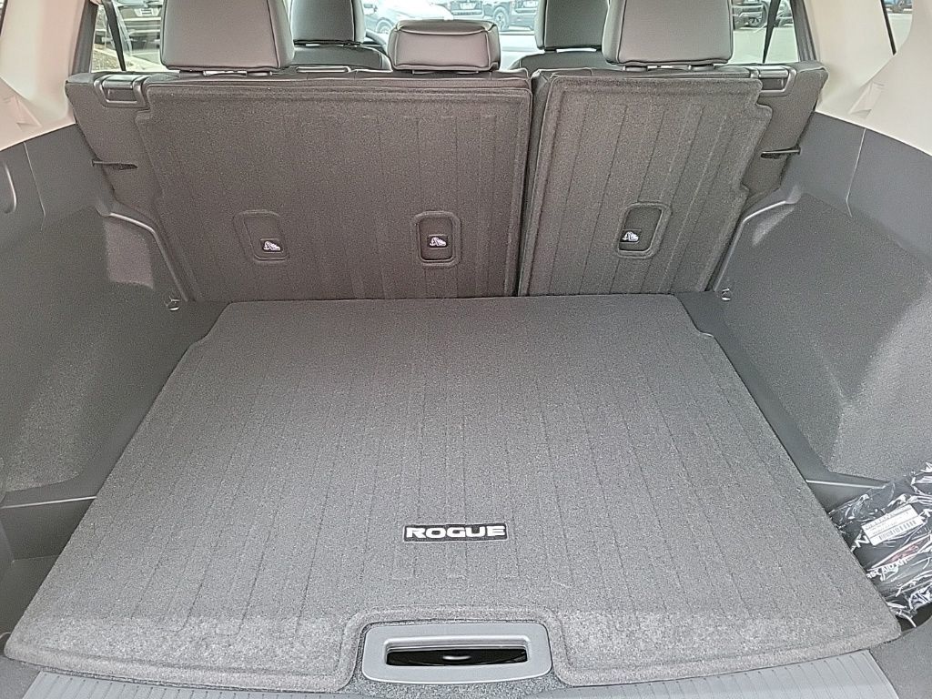 Thumbnail: 2026 Nissan Rogue - 18