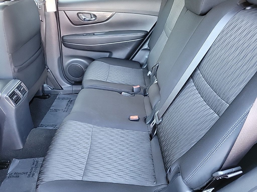 Thumbnail: 2020 Nissan Rogue - 13