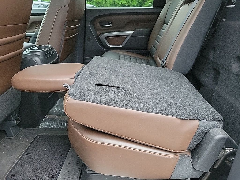 2018 Nissan Titan Platinum Reserve 20