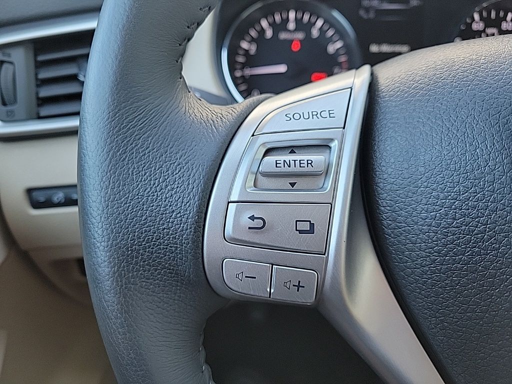 Thumbnail: 2016 Nissan Rogue - 20