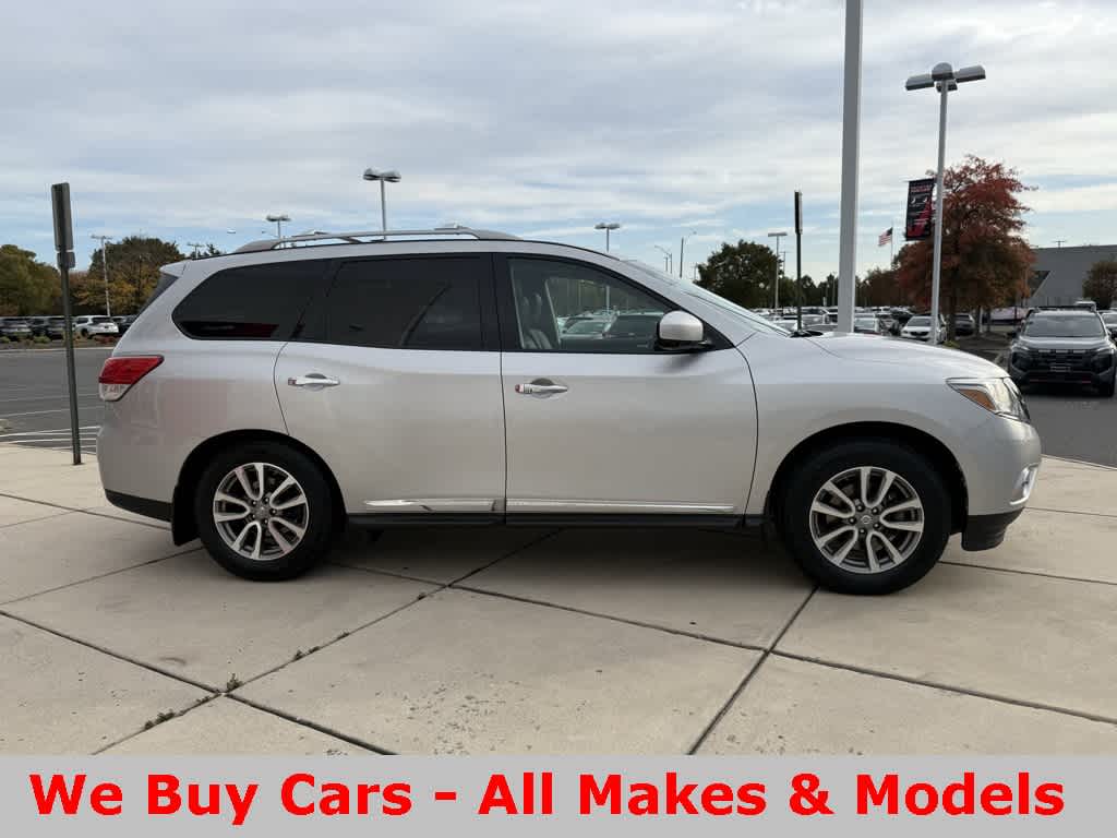Thumbnail: 2015 Nissan Pathfinder - 6