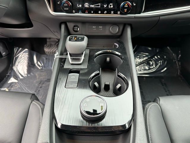 Thumbnail: 2025 Nissan Rogue - 25
