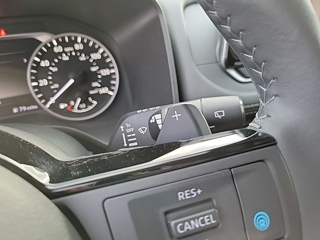 Thumbnail: 2023 Nissan Rogue - 21