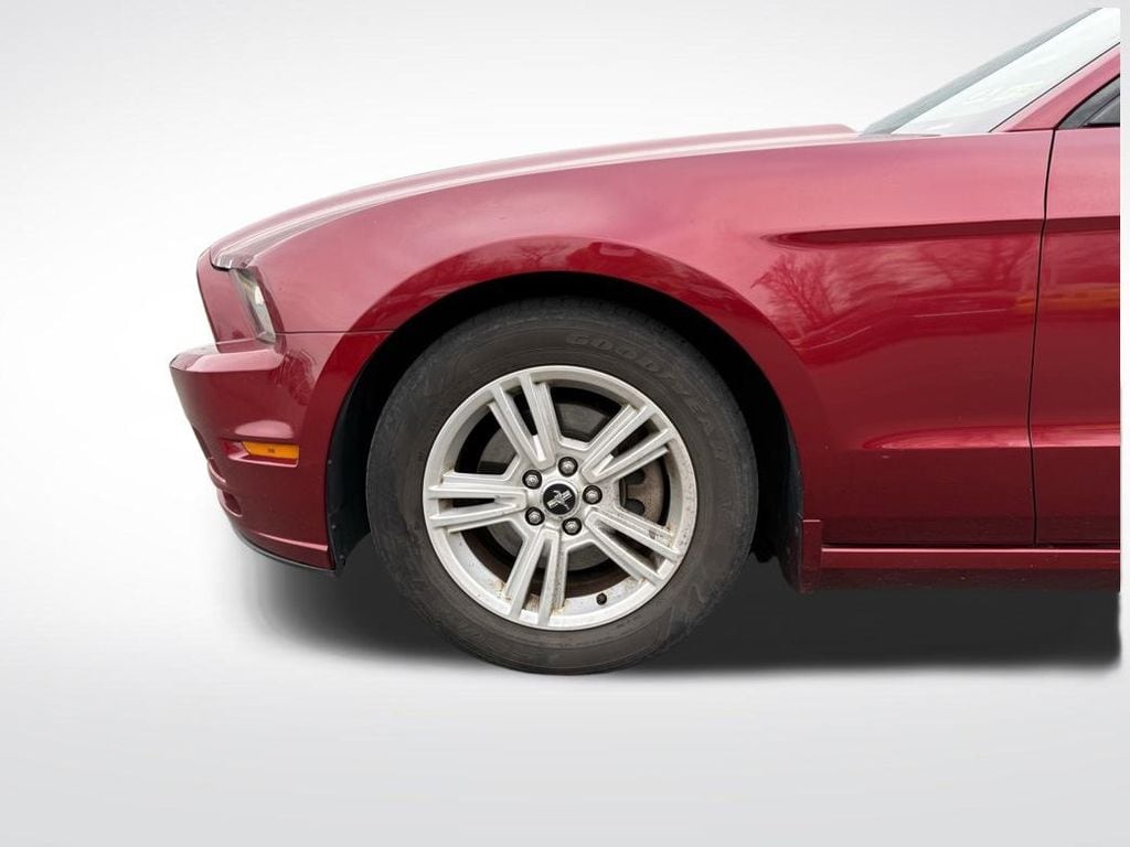 Thumbnail: 2014 Ford Mustang - 9
