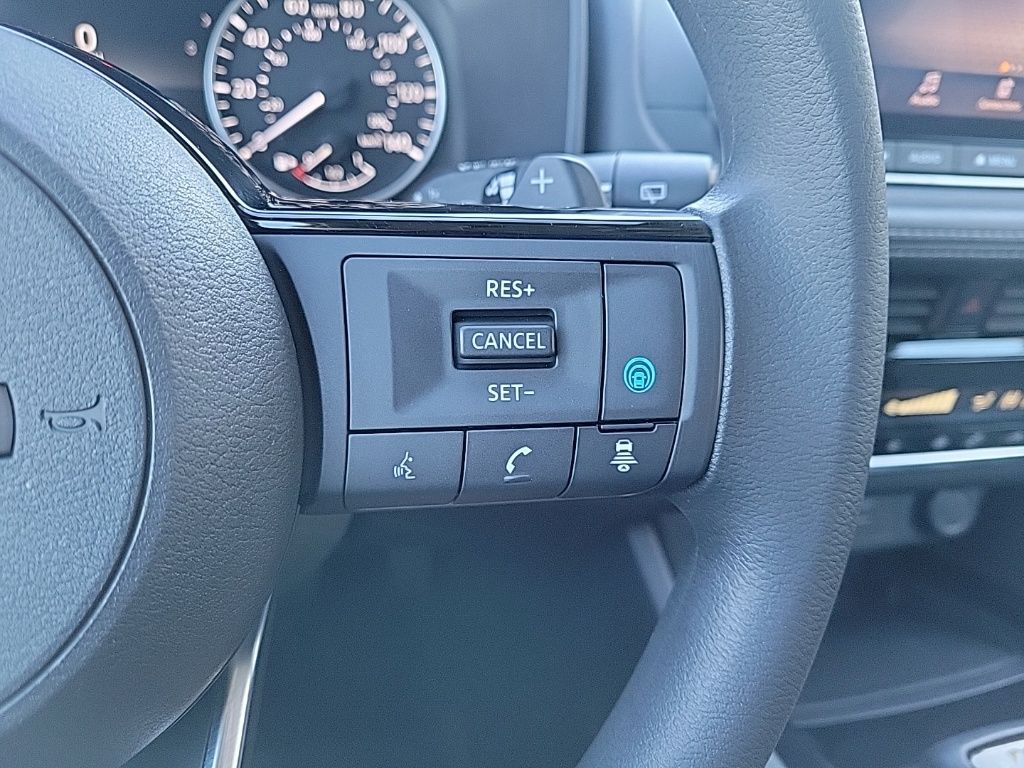 Thumbnail: 2023 Nissan Rogue - 20