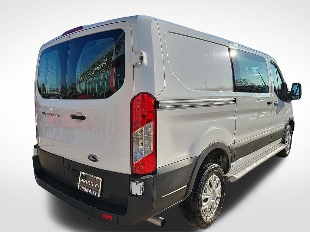 Thumbnail: 2024 Ford Transit Series - 4