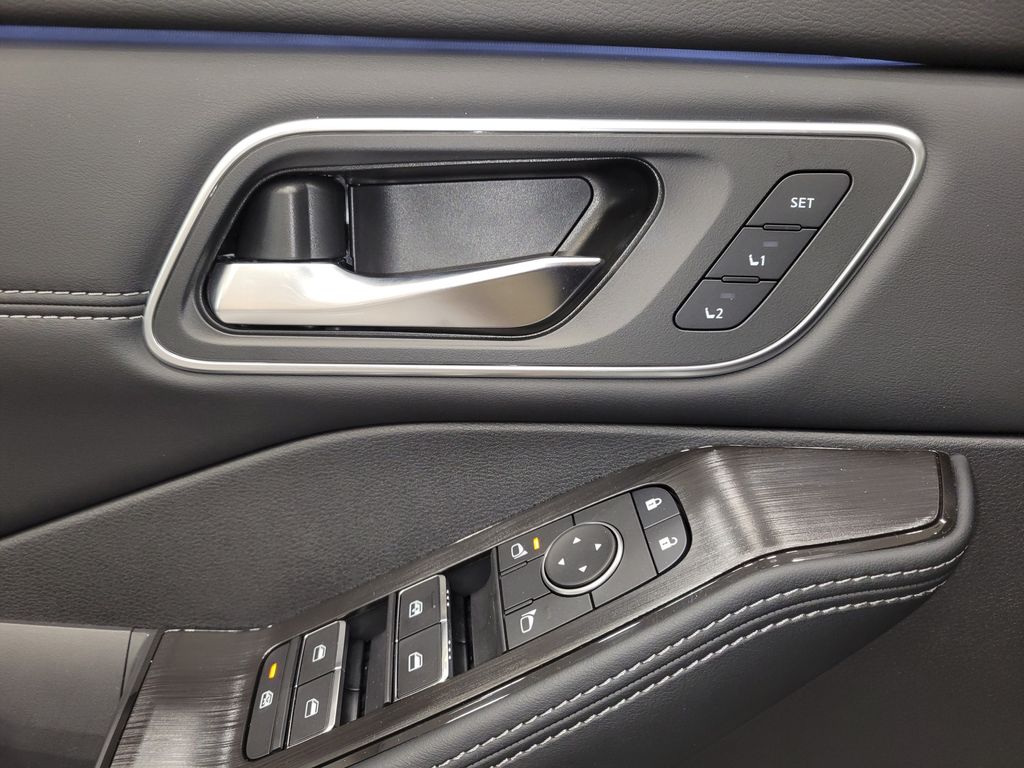 Thumbnail: 2026 Nissan Rogue - 21