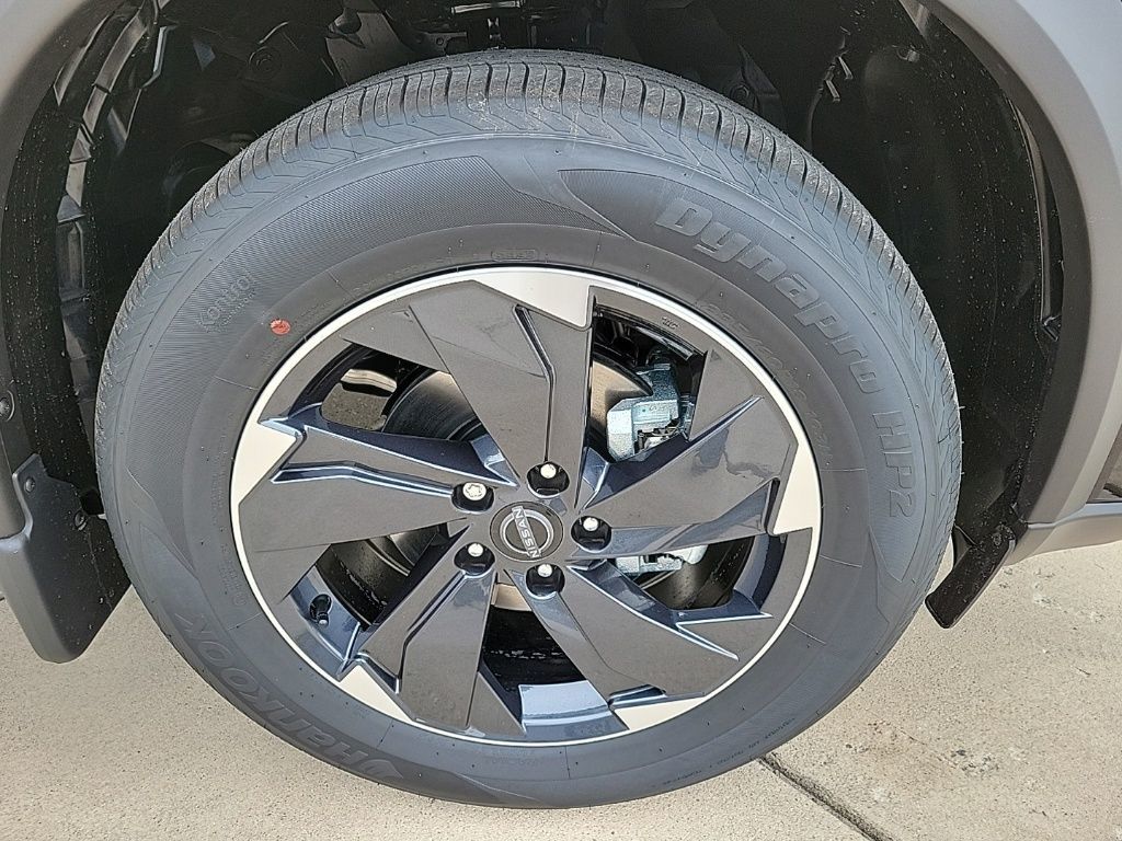 Thumbnail: 2026 Nissan Rogue - 9