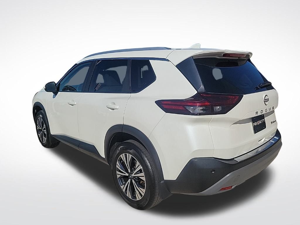 Thumbnail: 2023 Nissan Rogue - 3