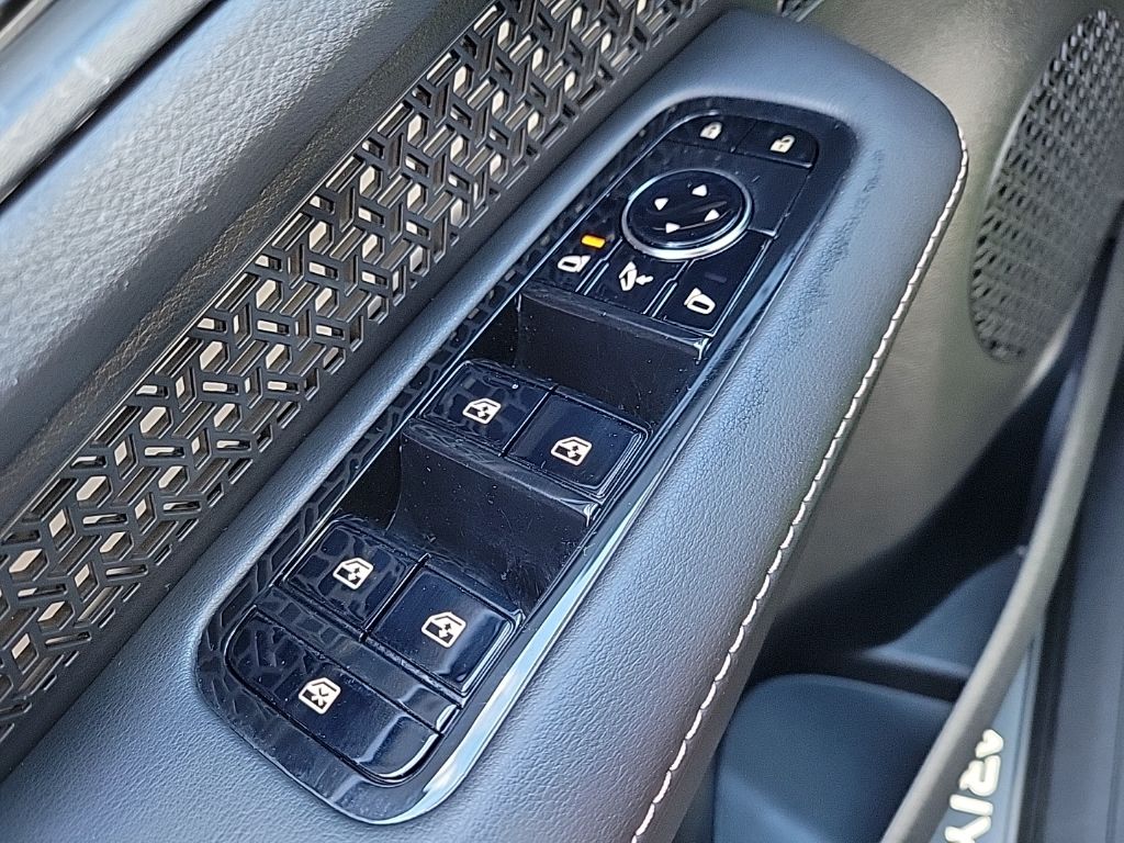 Thumbnail: 2023 Nissan Ariya - 34