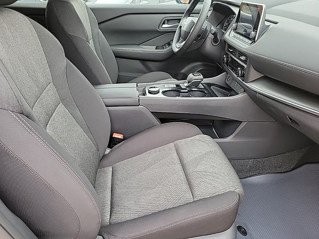 Thumbnail: 2026 Nissan Rogue - 17