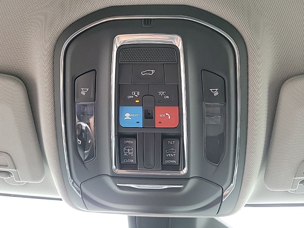Thumbnail: 2023 Jeep Grand Cherokee L - 31