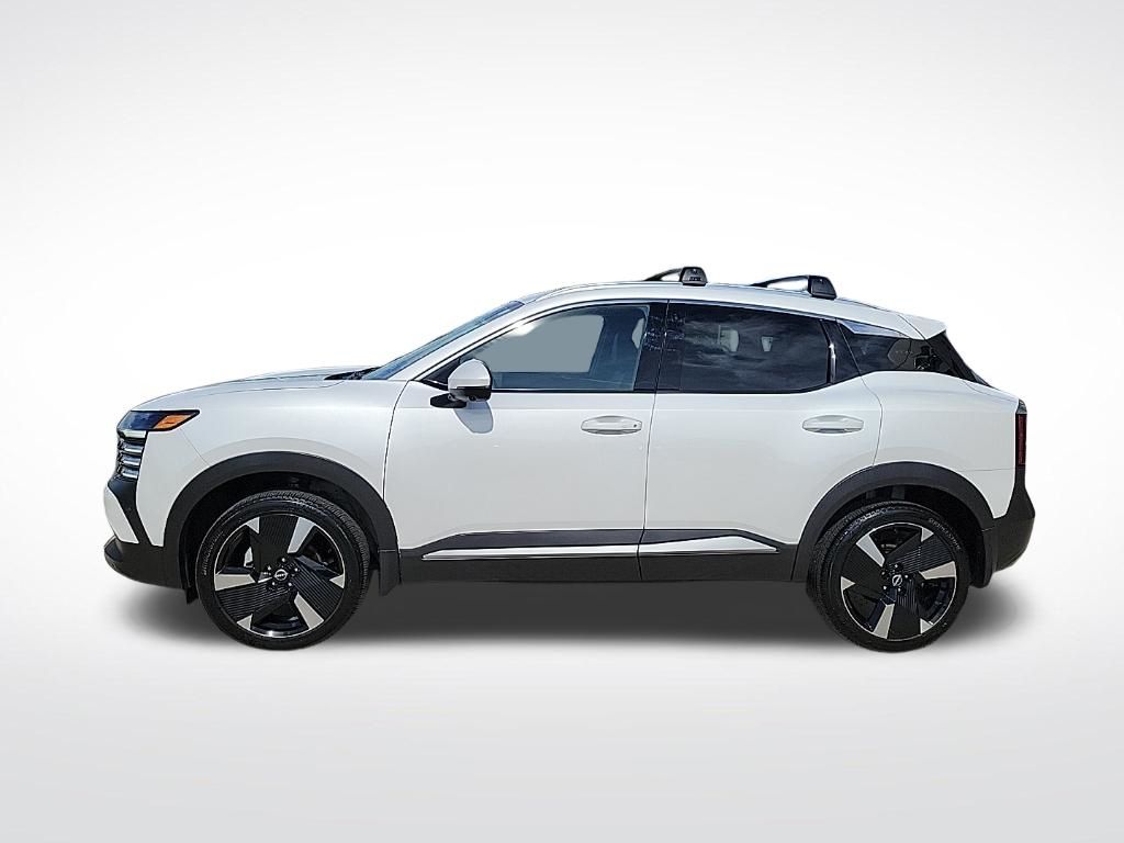 Thumbnail: 2025 Nissan Kicks - 2