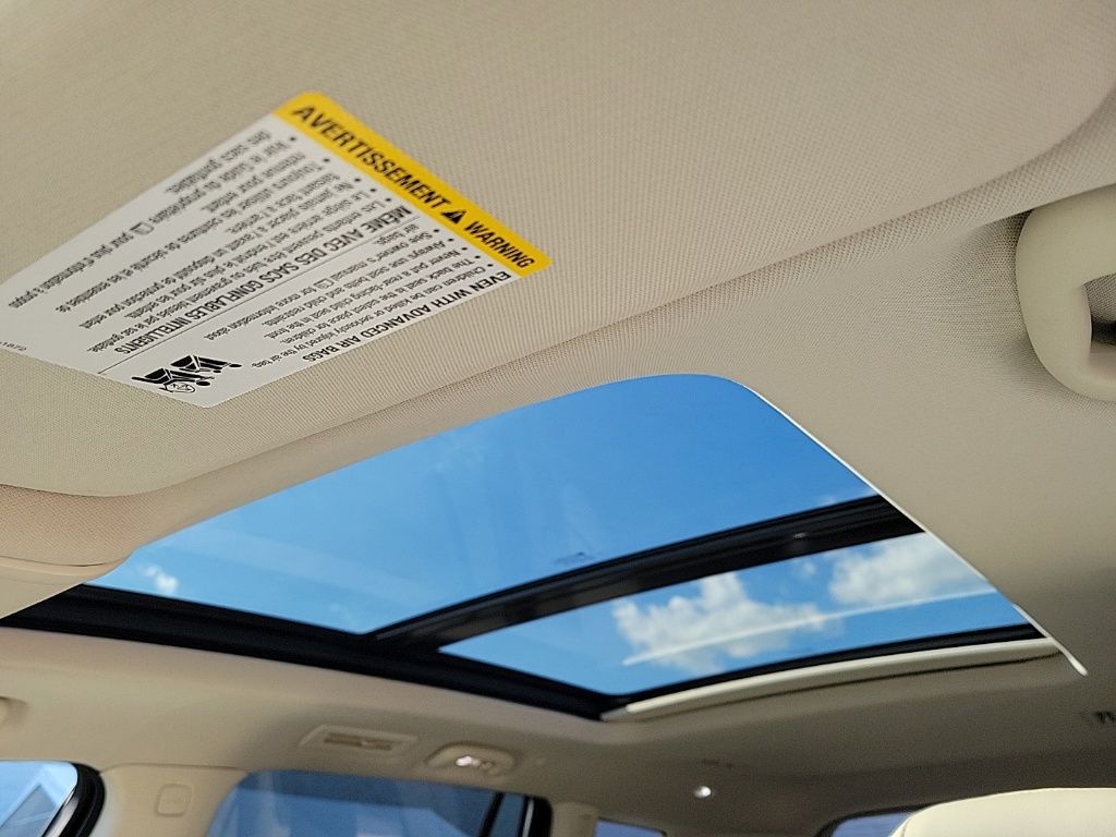 Thumbnail: 2023 Cadillac XT6 - 44