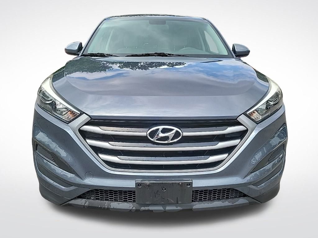Thumbnail: 2017 Hyundai Tucson - 8