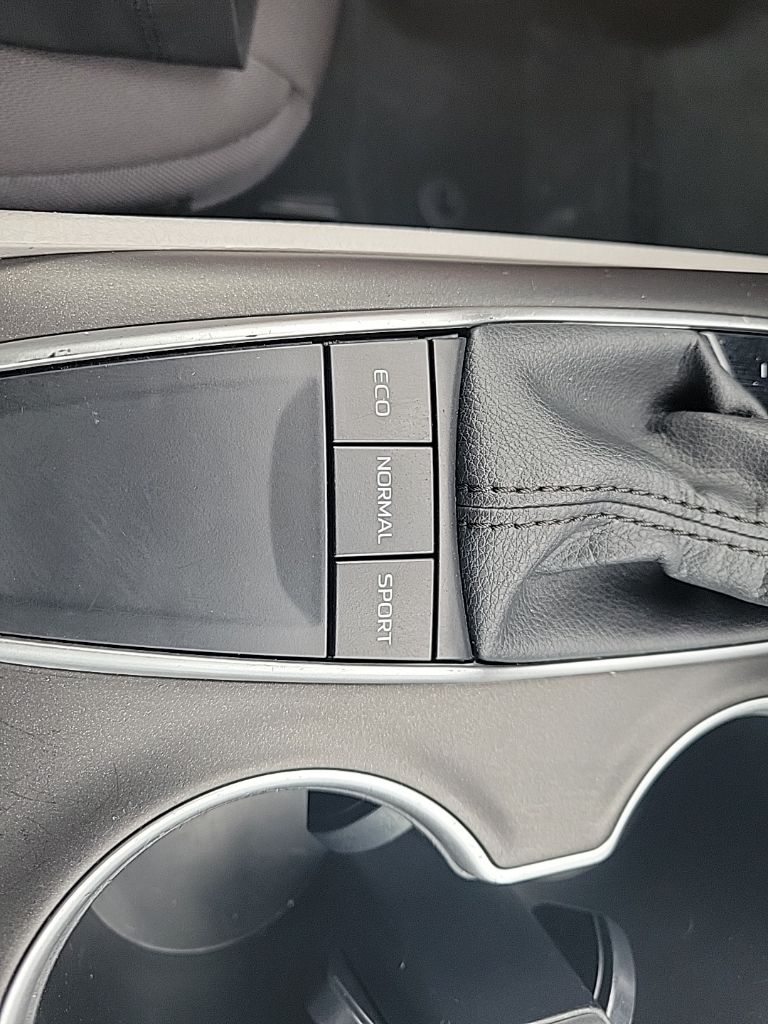 Thumbnail: 2023 Toyota Camry - 29