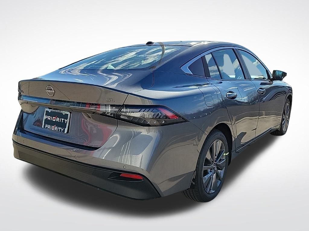 Thumbnail: 2026 Nissan Sentra - 5