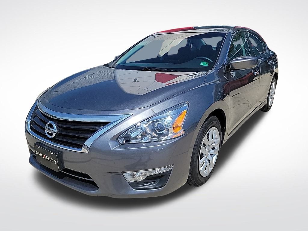 2014 Nissan Altima S -
                  Chantilly, VA