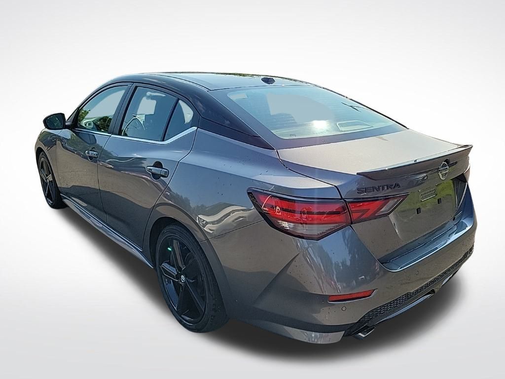 Thumbnail: 2023 Nissan Sentra - 3