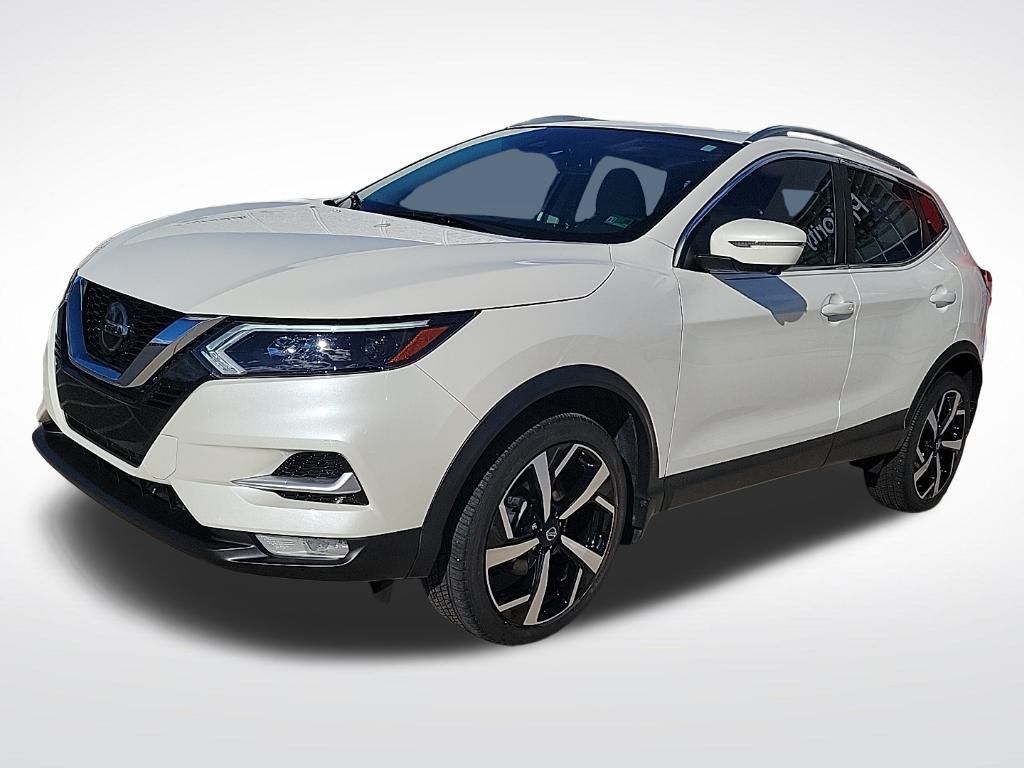 Thumbnail: 2022 Nissan Rogue Sport - 1