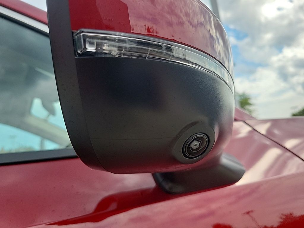 Thumbnail: 2025 Nissan Kicks - 11