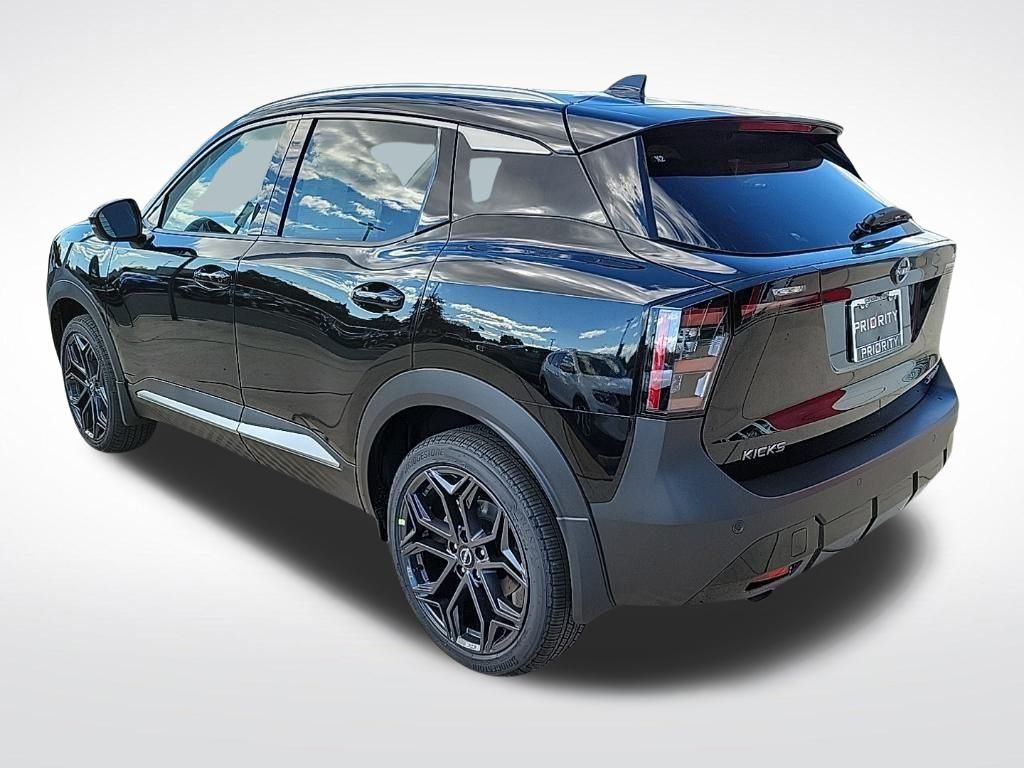 Thumbnail: 2026 Nissan Kicks - 3