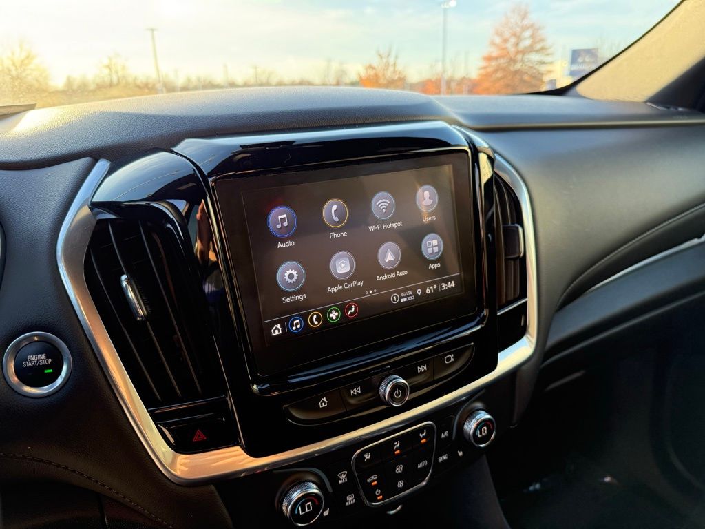 Thumbnail: 2023 Chevrolet Traverse - 21