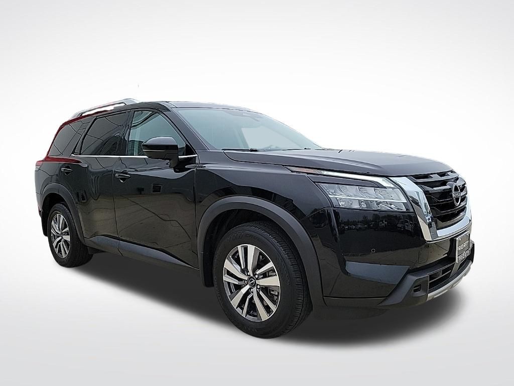 Thumbnail: 2023 Nissan Pathfinder - 7