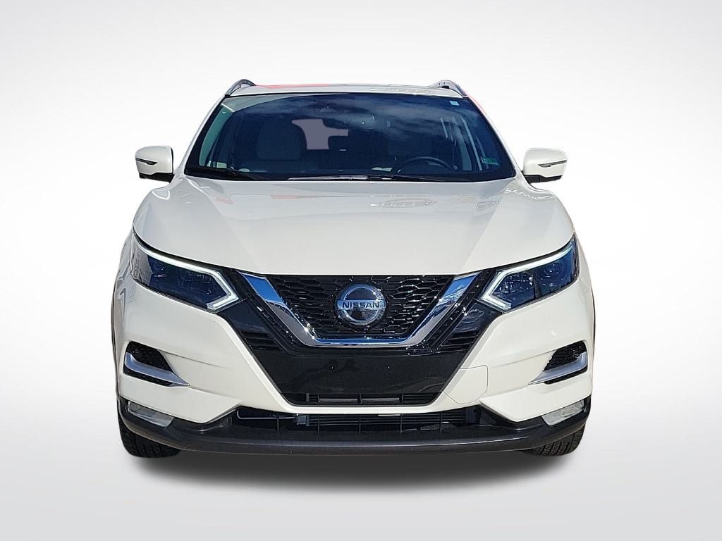 Thumbnail: 2022 Nissan Rogue Sport - 8