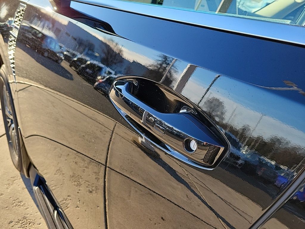 Thumbnail: 2026 Nissan Armada - 9