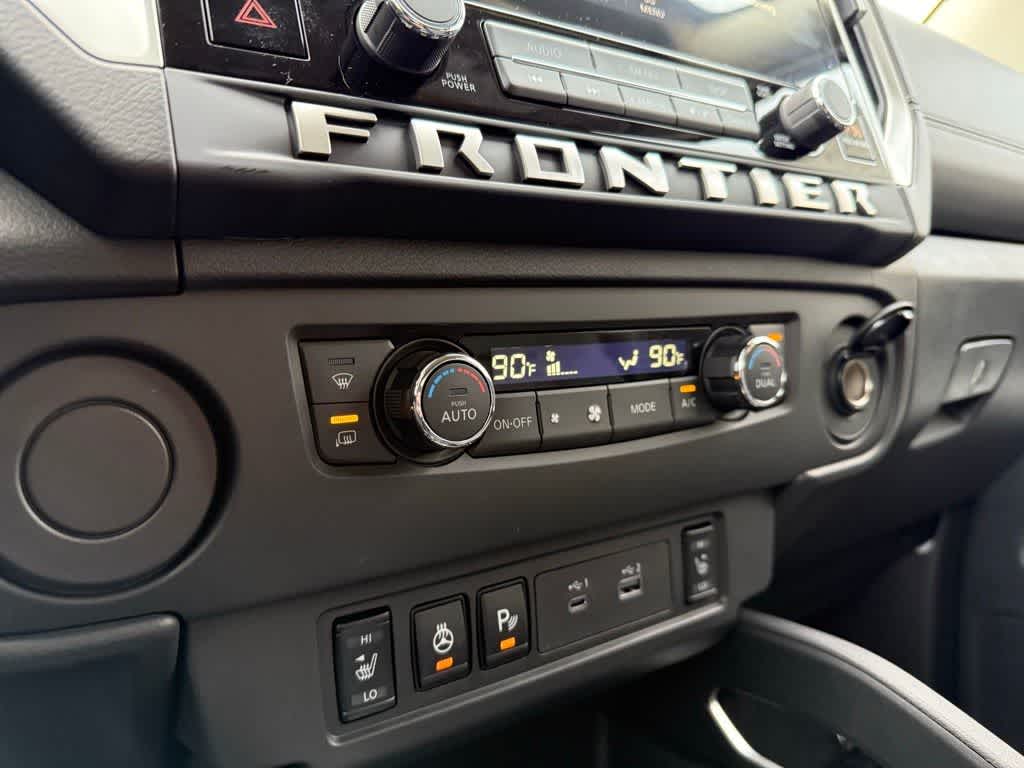 Thumbnail: 2025 Nissan Frontier - 22