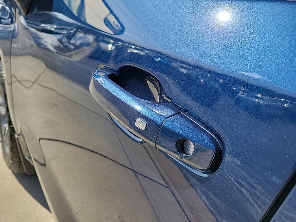 Thumbnail: 2021 Chevrolet Silverado 1500 - 9