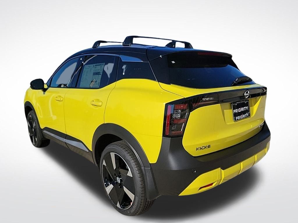 Thumbnail: 2026 Nissan Kicks - 3