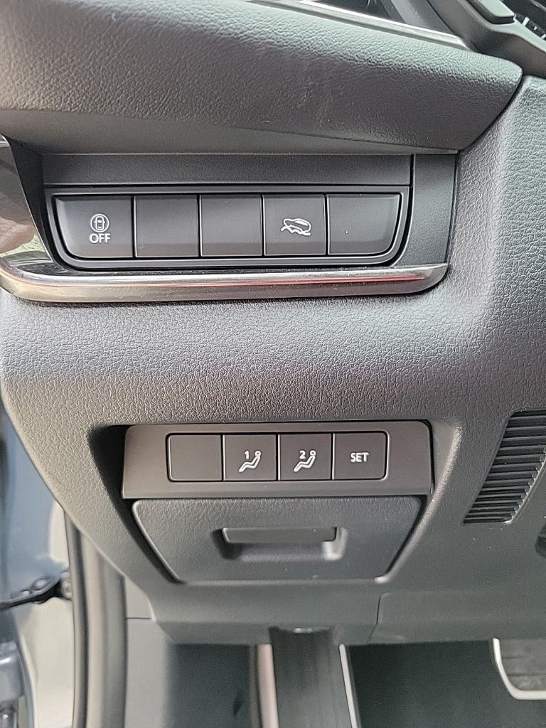 Thumbnail: 2022 Mazda CX-30 - 26