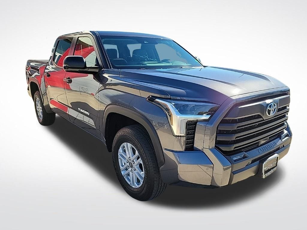 Thumbnail: 2024 Toyota Tundra - 7