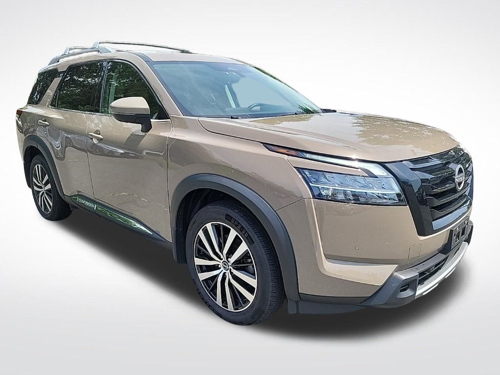 Thumbnail: 2023 Nissan Pathfinder - 7
