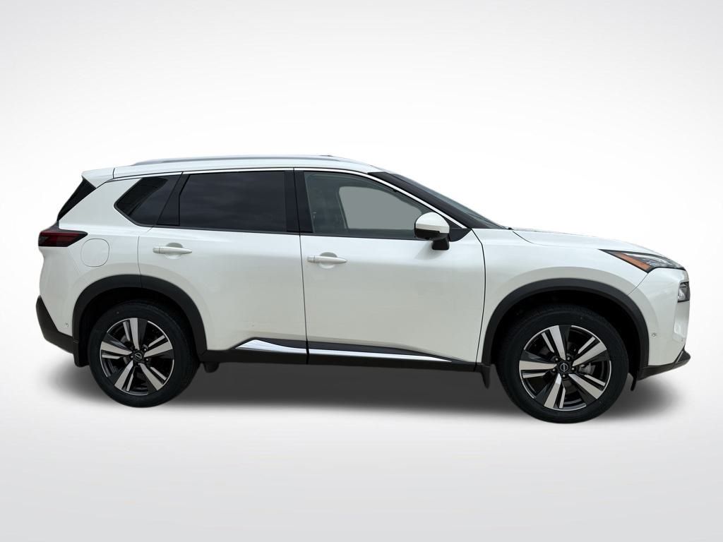Thumbnail: 2022 Nissan Rogue - 7