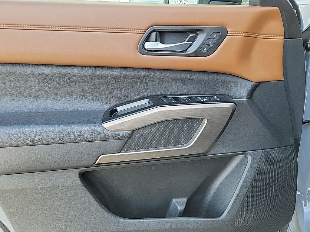 Thumbnail: 2023 Nissan Pathfinder - 35