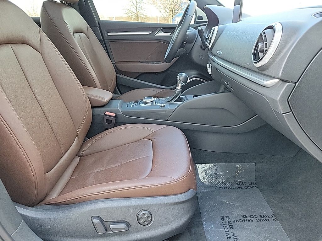 Thumbnail: 2020 Audi A3 - 17