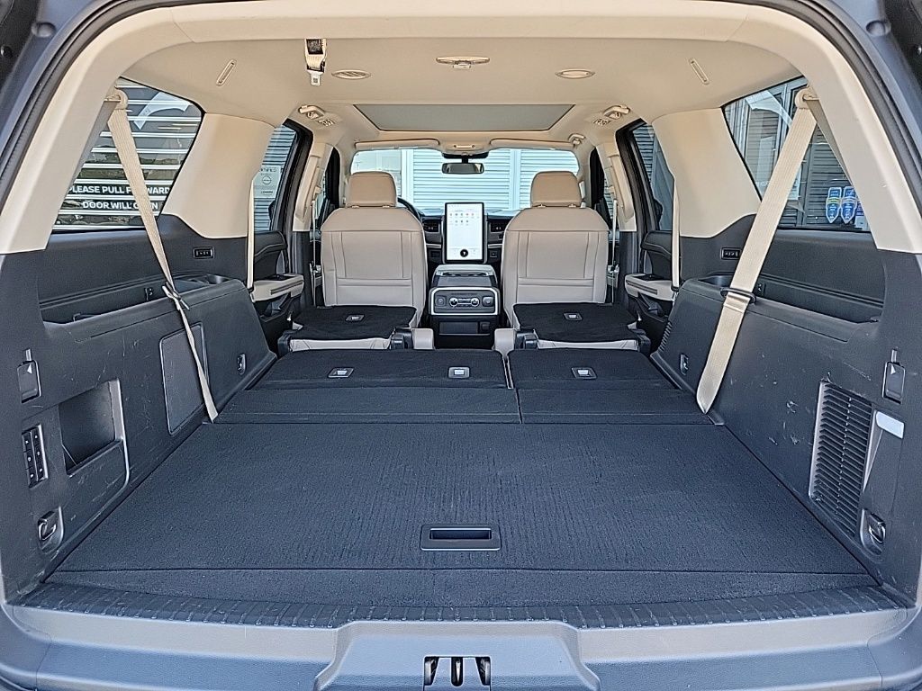 Thumbnail: 2024 Ford Expedition MAX - 21