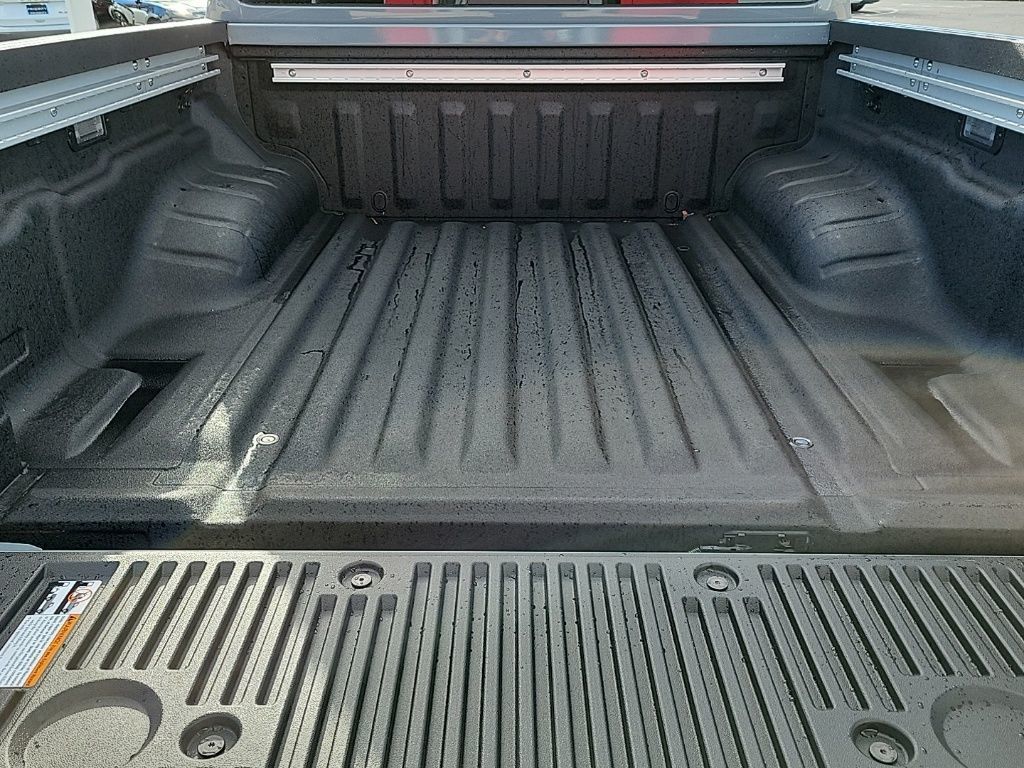 Thumbnail: 2026 Nissan Frontier - 12