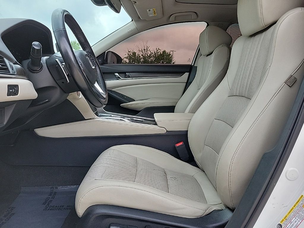 Thumbnail: 2018 Honda Accord - 10