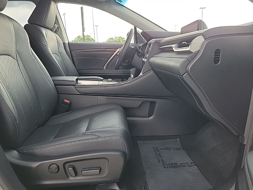 Thumbnail: 2019 Lexus RX - 15