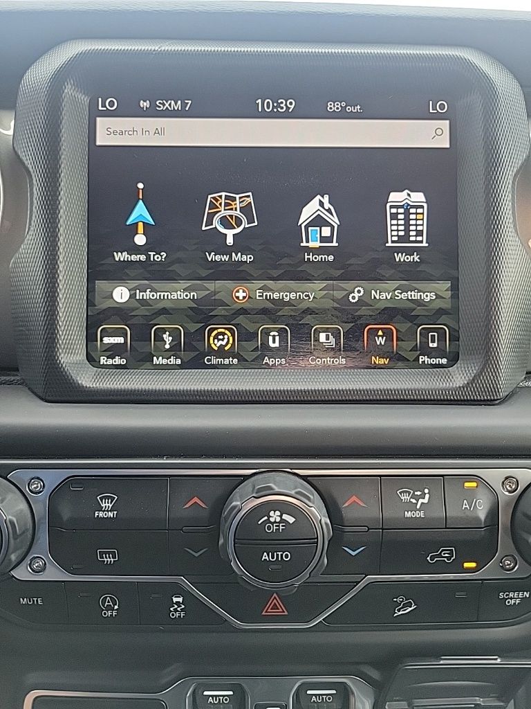 2018 Jeep Wrangler Unlimited Sahara 24