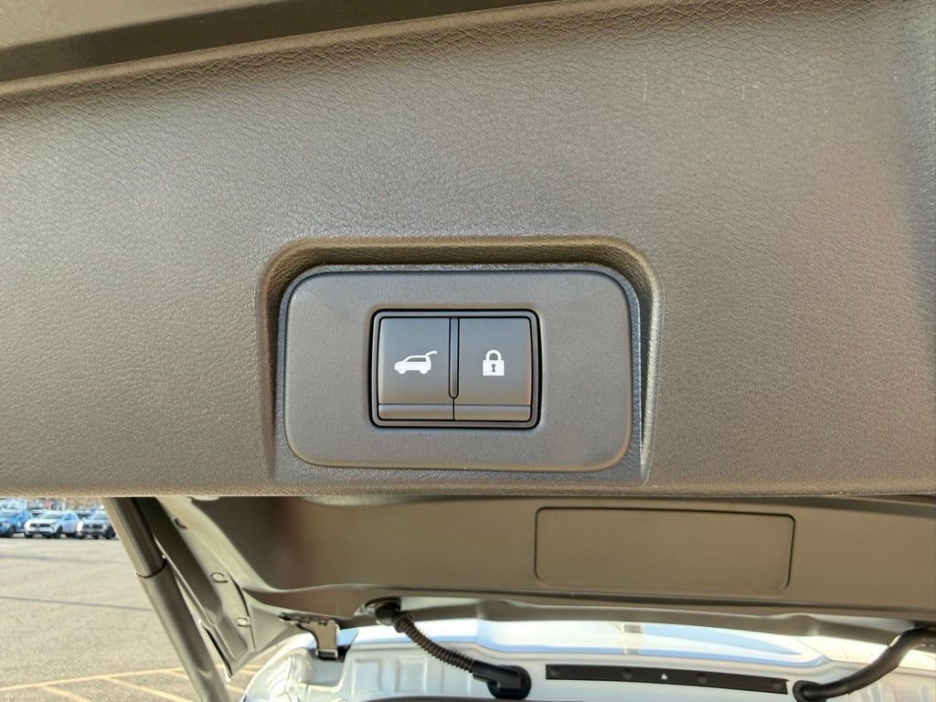 Thumbnail: 2026 Nissan Rogue - 24