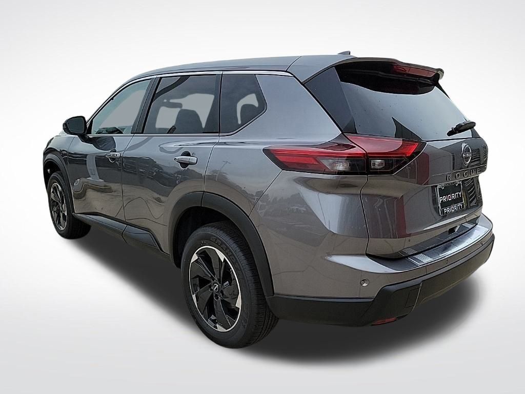 Thumbnail: 2026 Nissan Rogue - 3