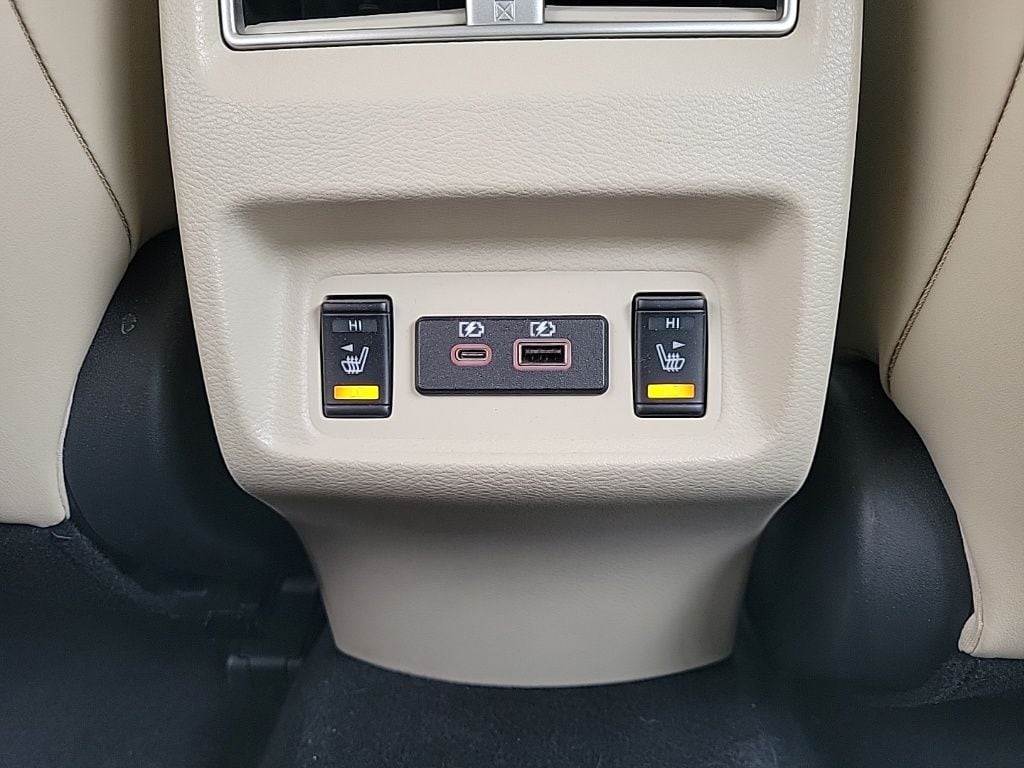 Thumbnail: 2023 Nissan Maxima - 17